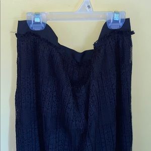 Signature Studios black long skirt